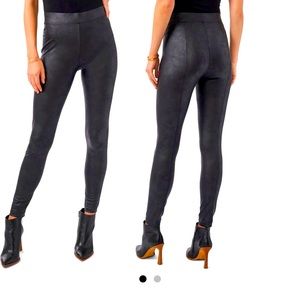 Vince Camuto leggings worn once great condition like brand new